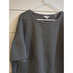 Max studio London boxy fit short sleeve medium weight shirt summer
